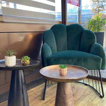Hotel Le Florin Rennes Bagian luar foto